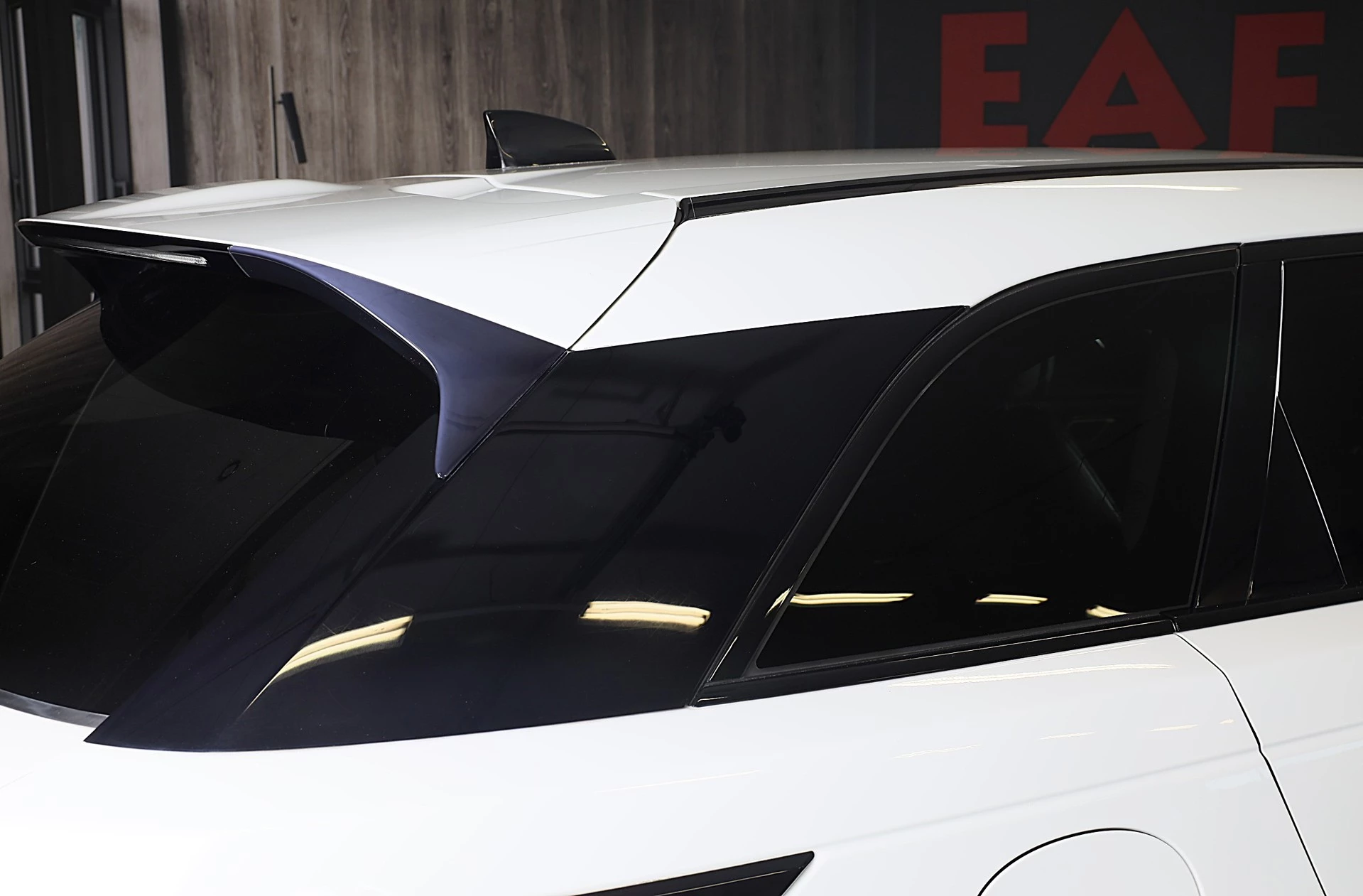 Hoofdafbeelding Land Rover Range Rover Velar