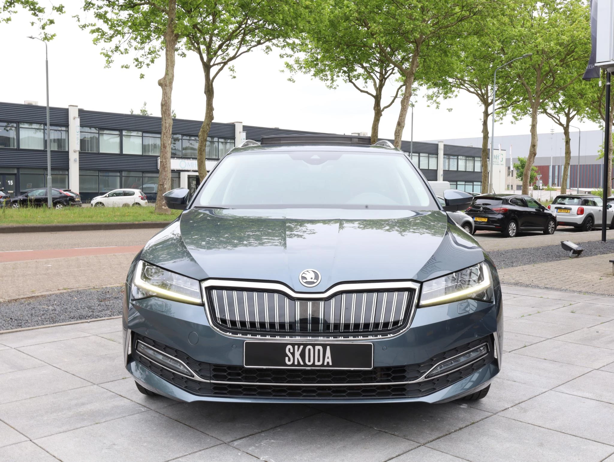 Hoofdafbeelding Škoda Superb