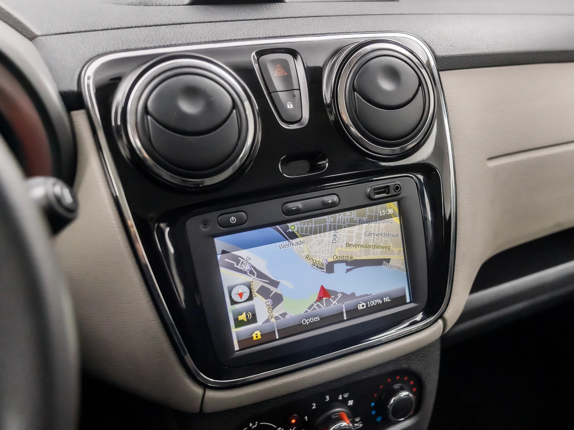 Hoofdafbeelding Dacia Lodgy