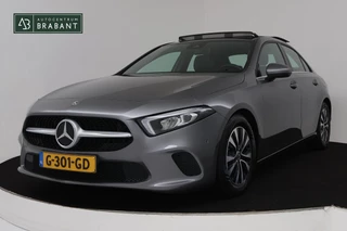 Mercedes-Benz A-klasse 200 Business Solution Automaat (PANORAMADAK, CAMERA, NAVIGATIE, STOELV, CRUISE, NL-AUTO, GOED ONDERHOUDEN)