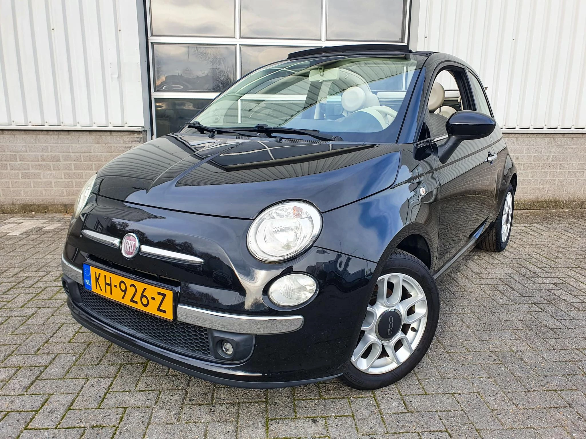 Hoofdafbeelding Fiat 500C