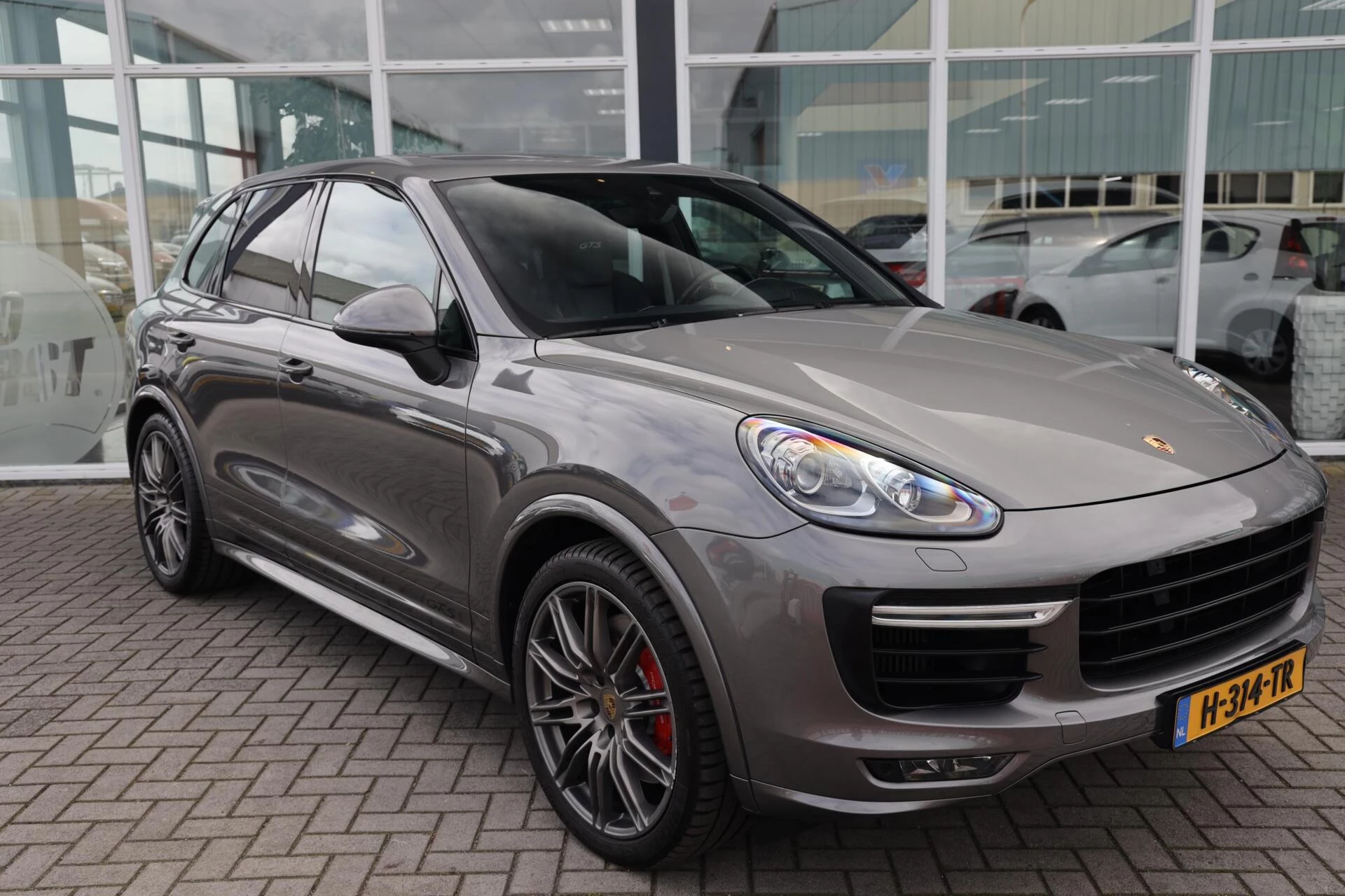 Hoofdafbeelding Porsche Cayenne