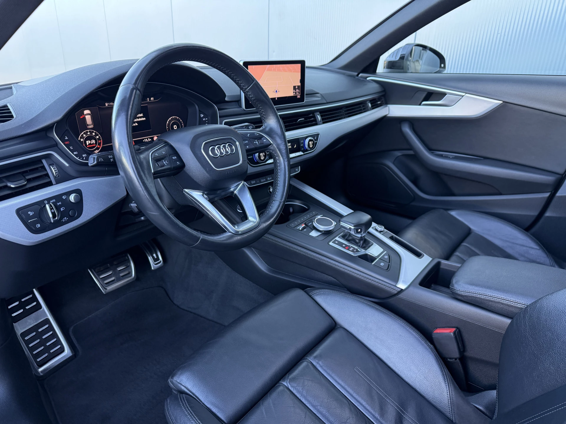Hoofdafbeelding Audi A4