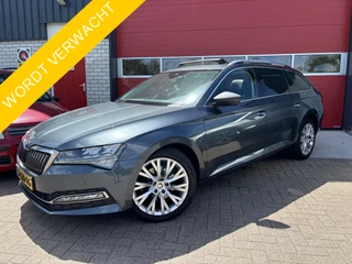 Hoofdafbeelding Škoda Superb Škoda Superb Combi 1.5 TSI ACT Business Edition AUTOMAAT / PANORAMADAK / FULL LED / CAMERA / KEYLESS / ALCANTARA / CARPLAY / CRUISE / NL-AUTO