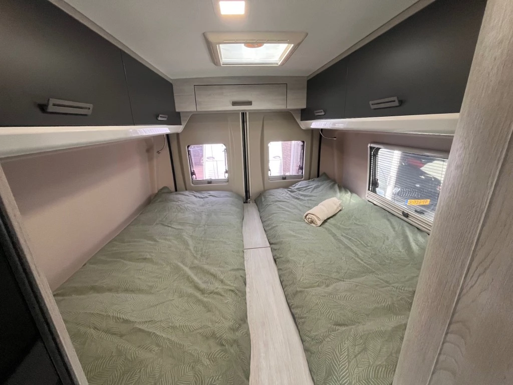 Hoofdafbeelding Roller Team Livingstone 640 Duo Adv. Aut.