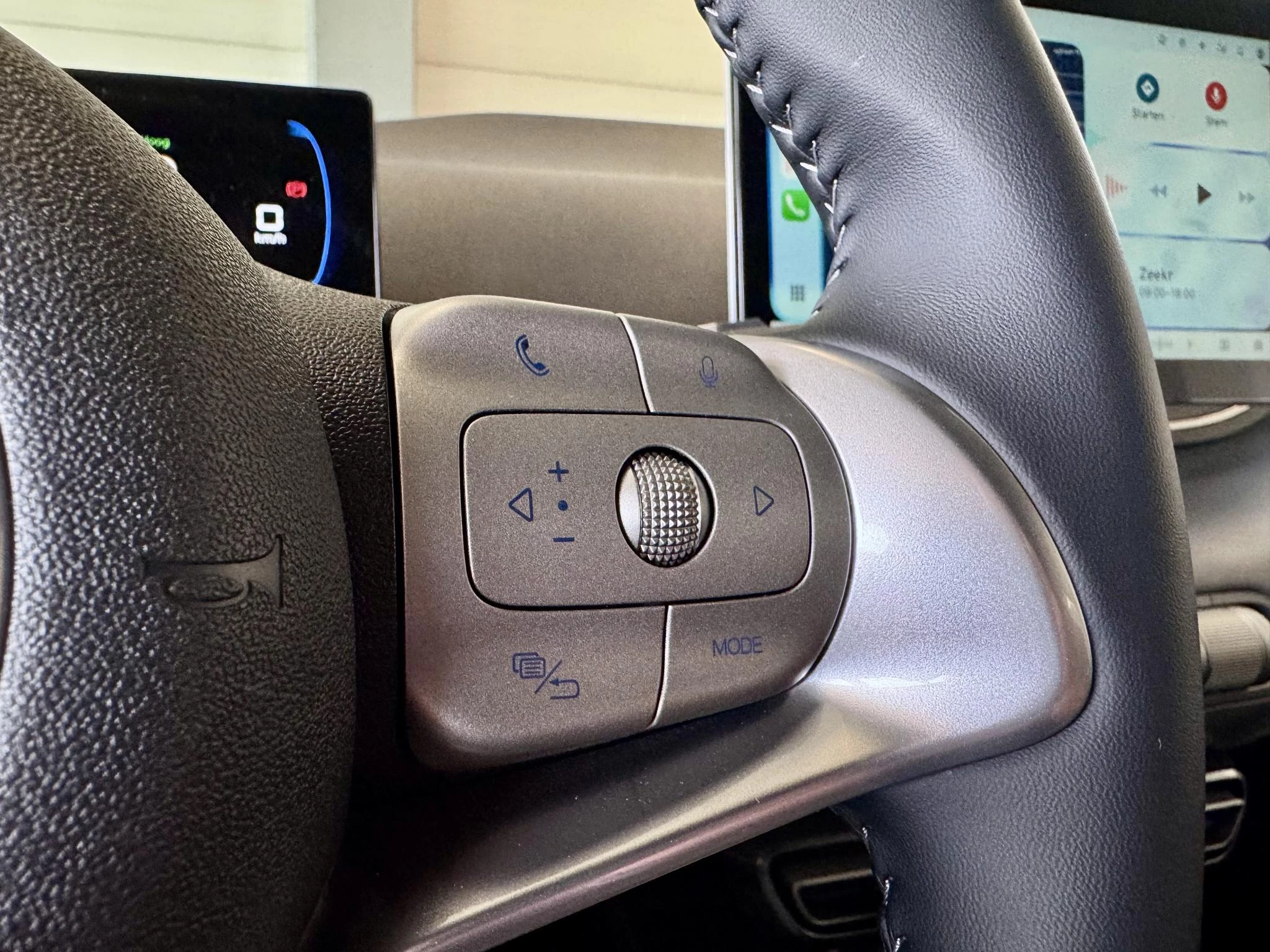 Hoofdafbeelding BYD DOLPHIN SURF