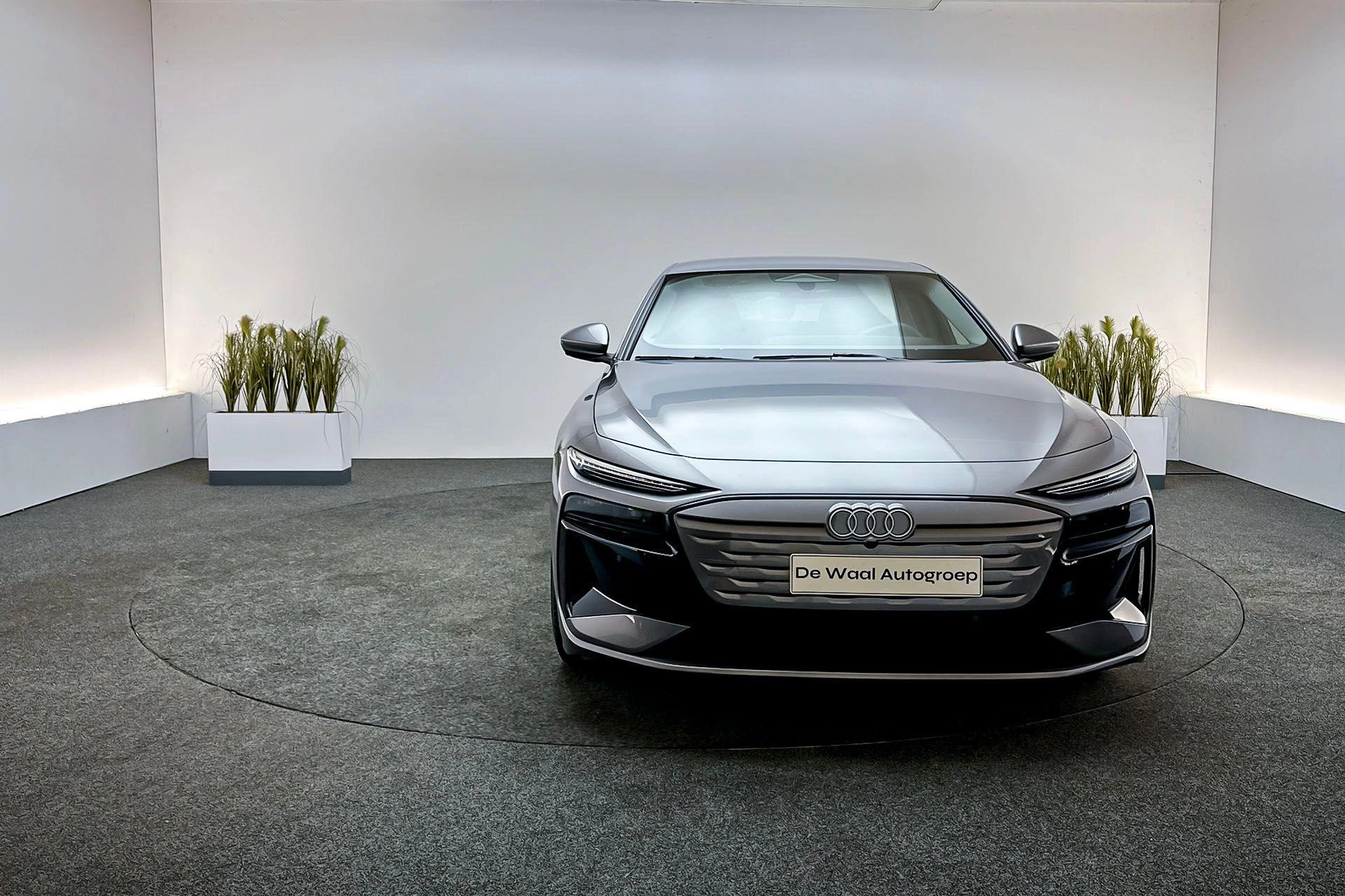 Hoofdafbeelding Audi A6 Avant e-tron