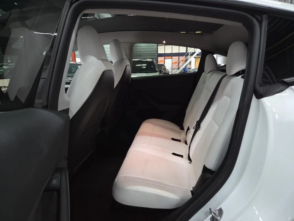 Hoofdafbeelding Tesla Model Y