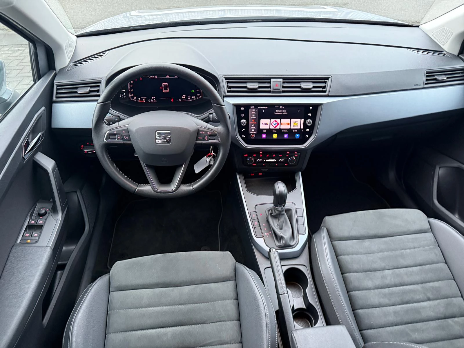 Hoofdafbeelding SEAT Arona