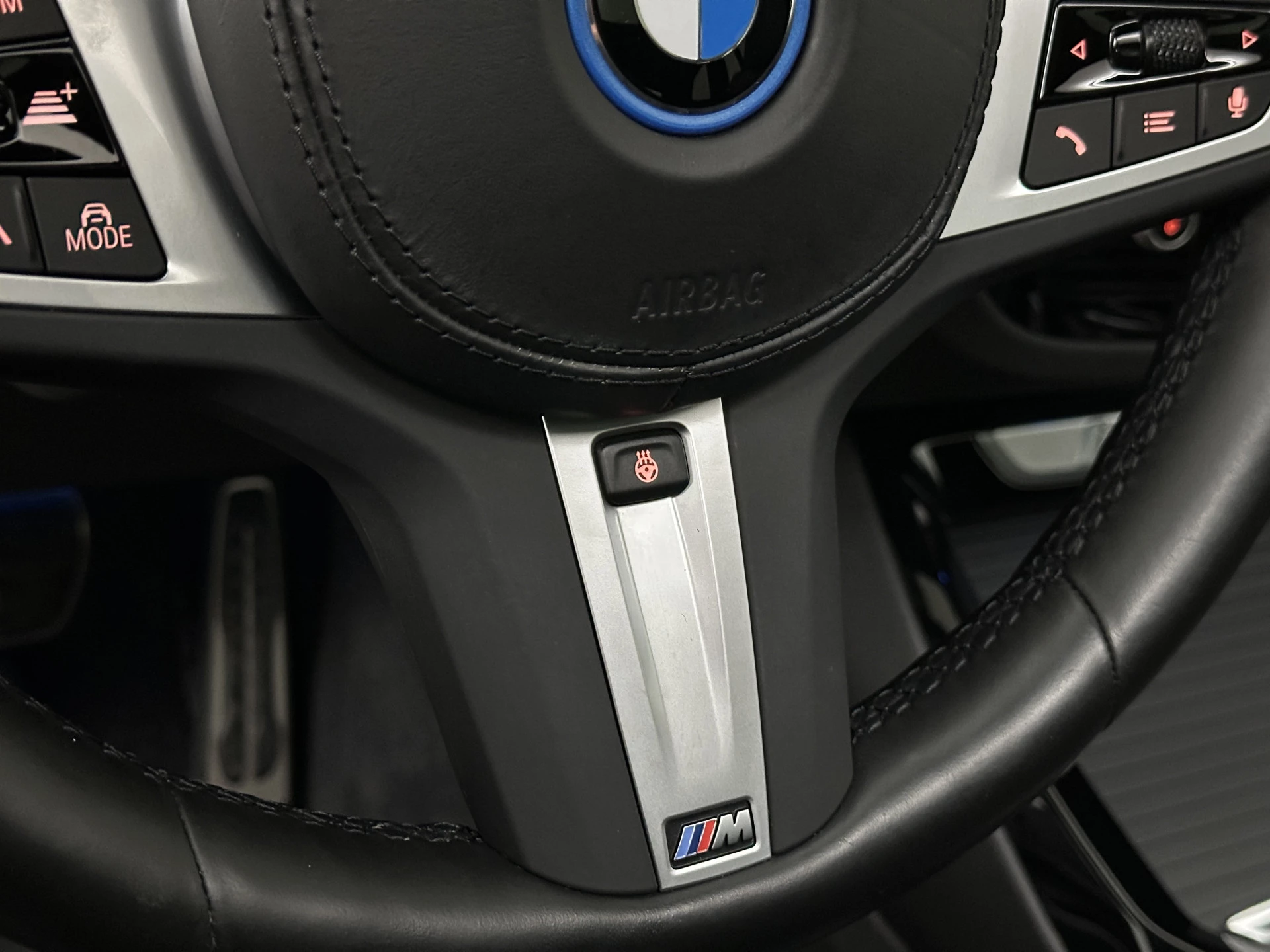 Hoofdafbeelding BMW iX3