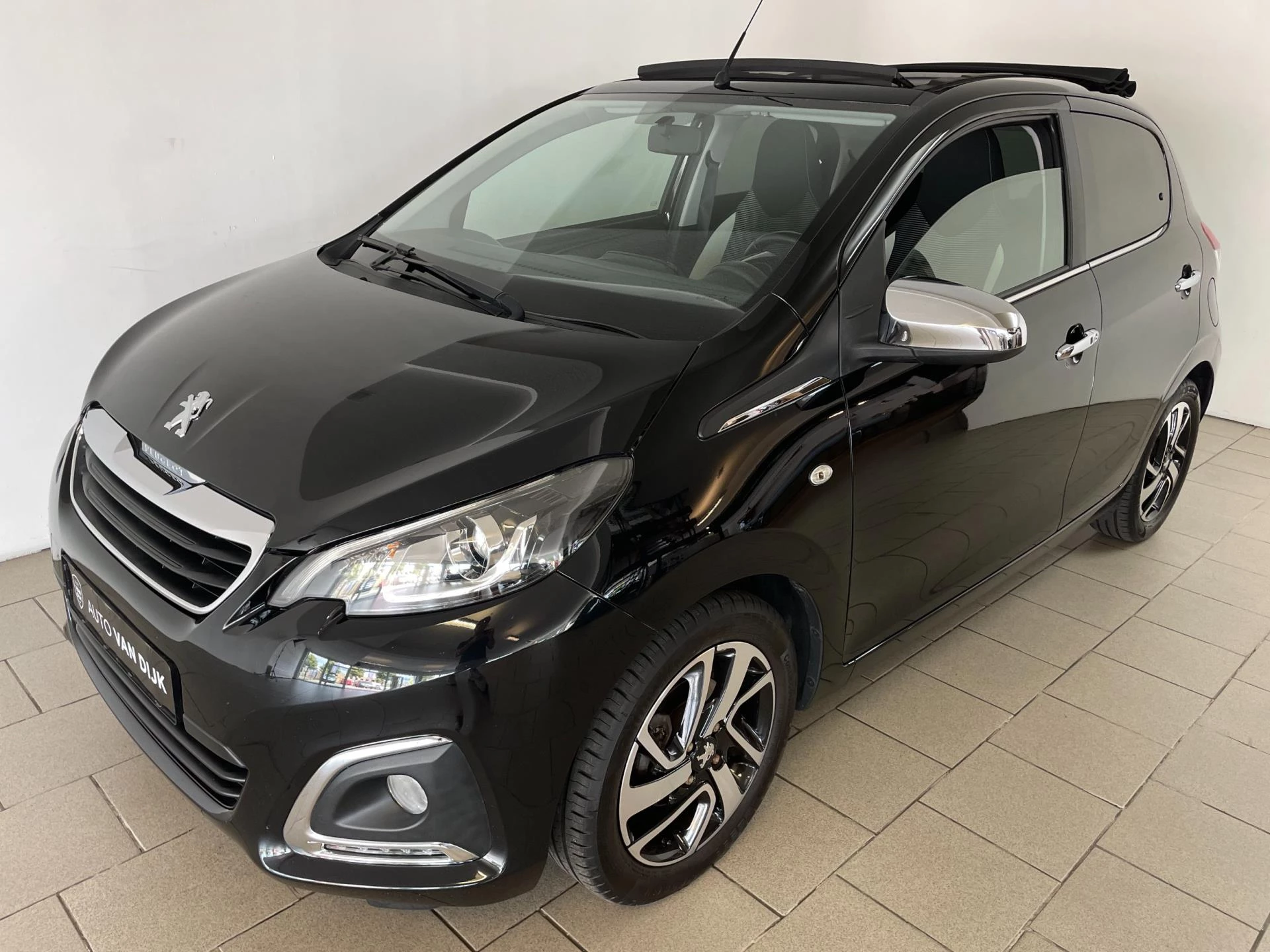 Hoofdafbeelding Peugeot 108