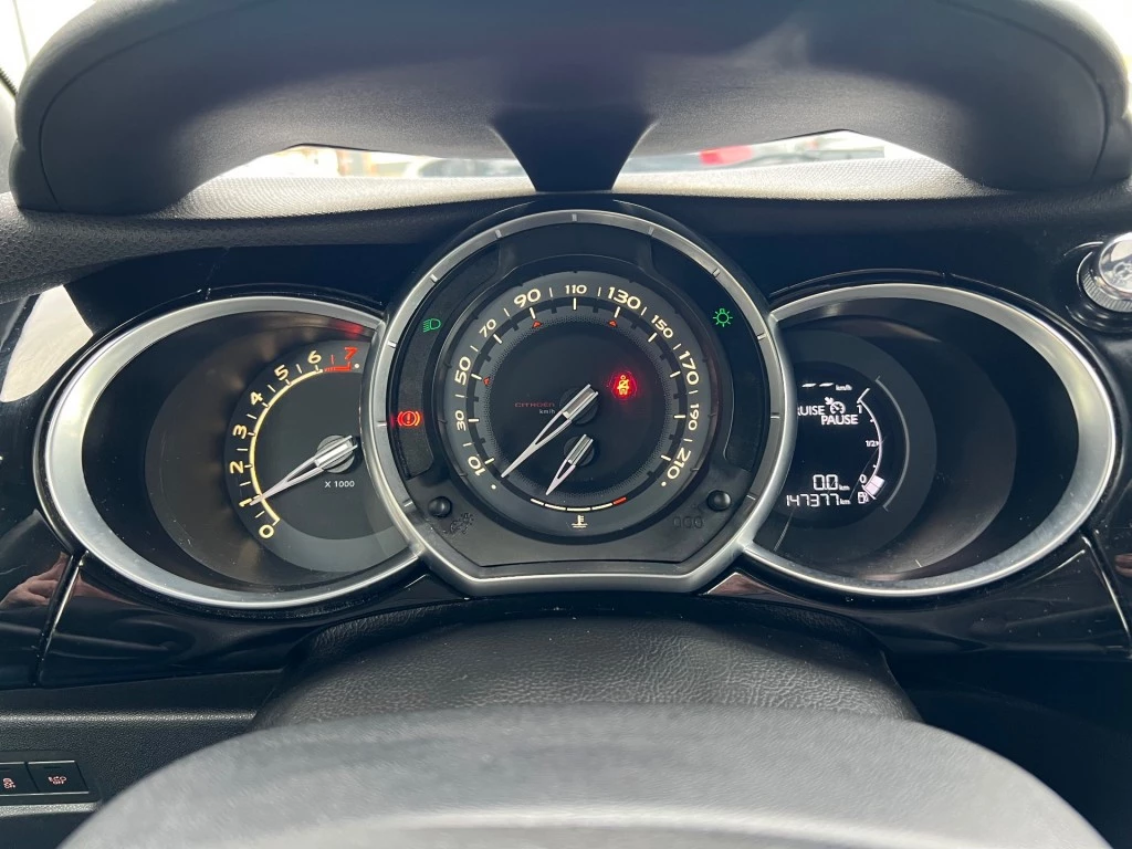 Hoofdafbeelding DS DS 3