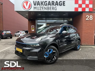 Lynk & Co 01 1.5 // INFINITY SOUND // SCHUIF-KANTELDAK // NAVI+CARPLAY // ELEK. ACHTERKLEP // ADAPTIVE CRUISE // STOELVERWARMING //