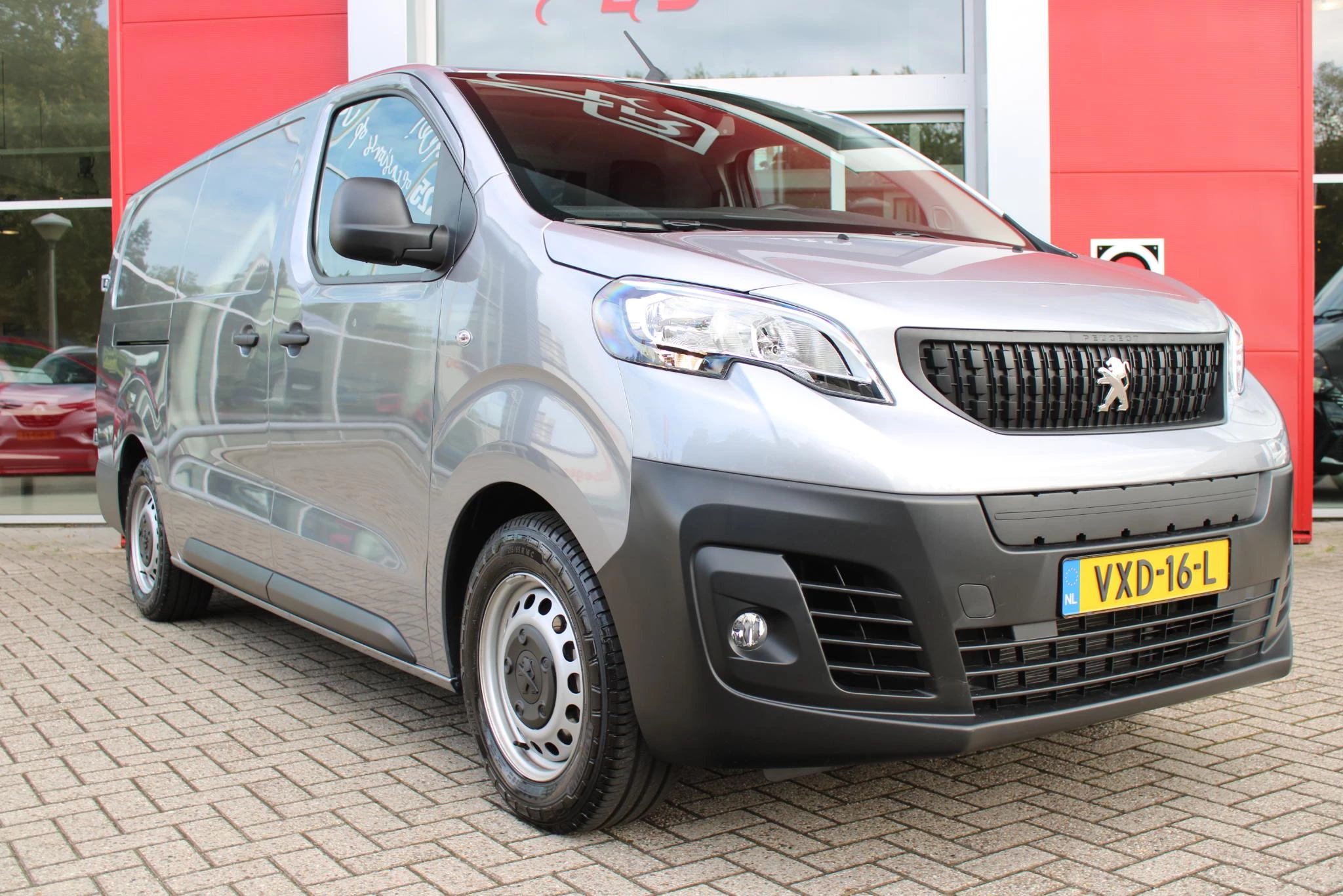 Hoofdafbeelding Peugeot e-Expert