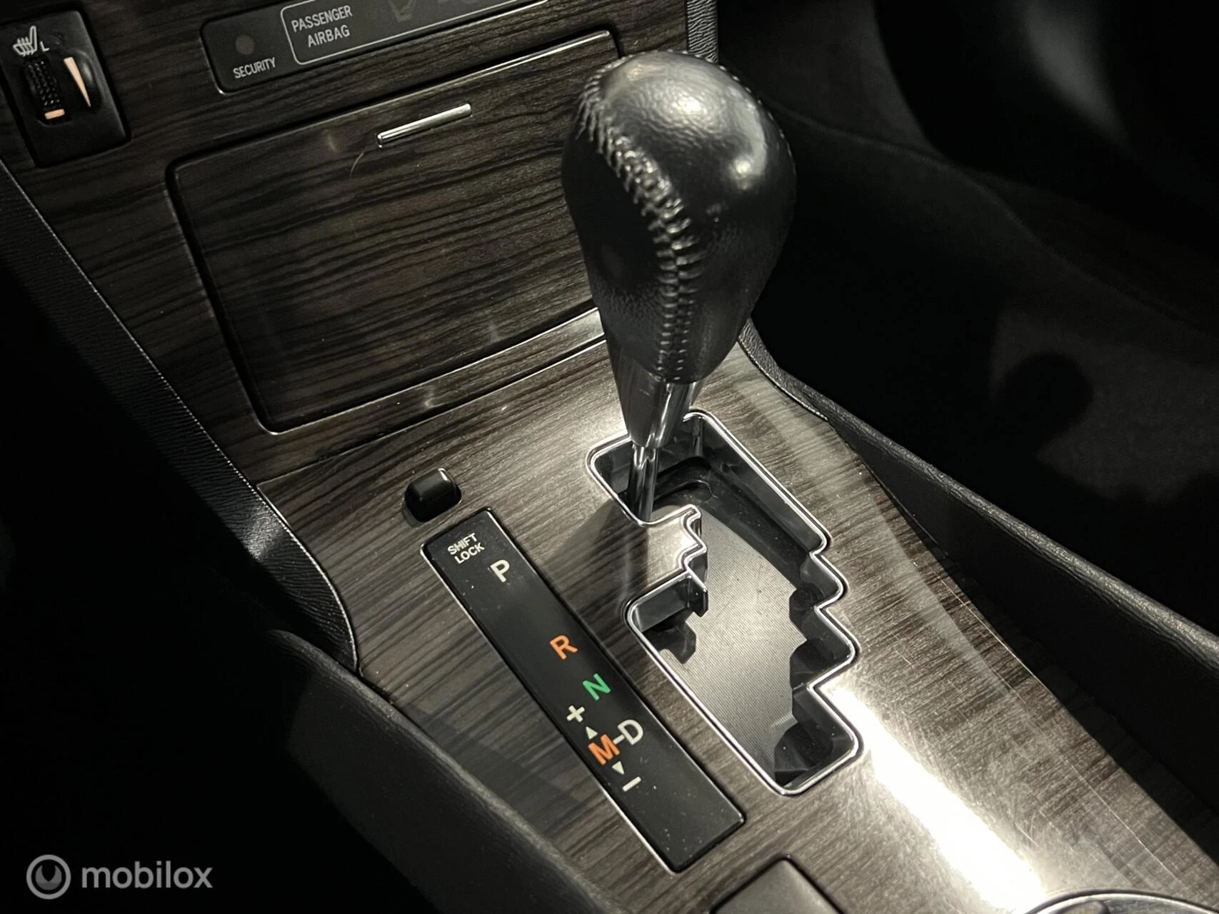 Hoofdafbeelding Toyota Avensis