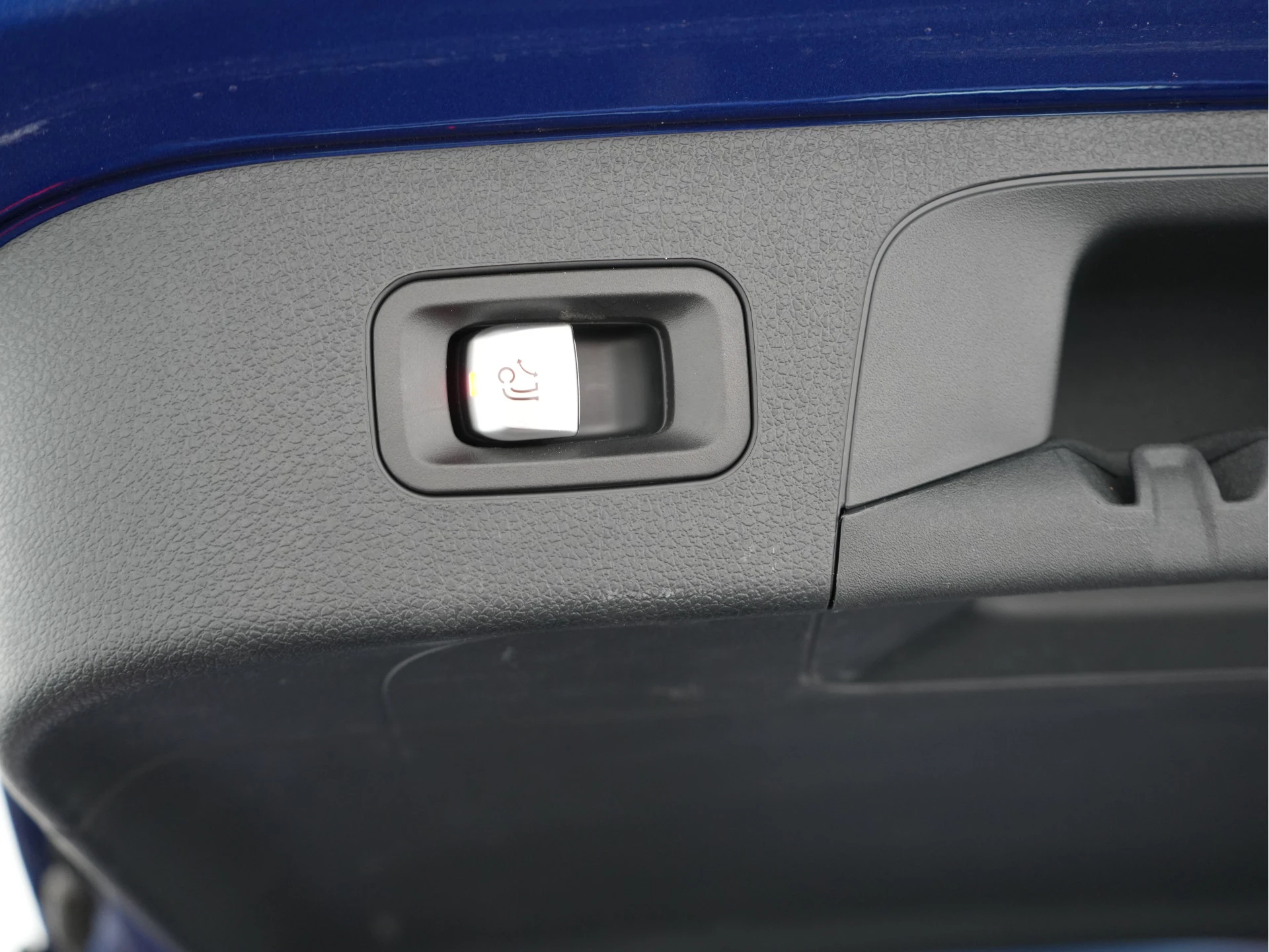 Hoofdafbeelding Mercedes-Benz EQC