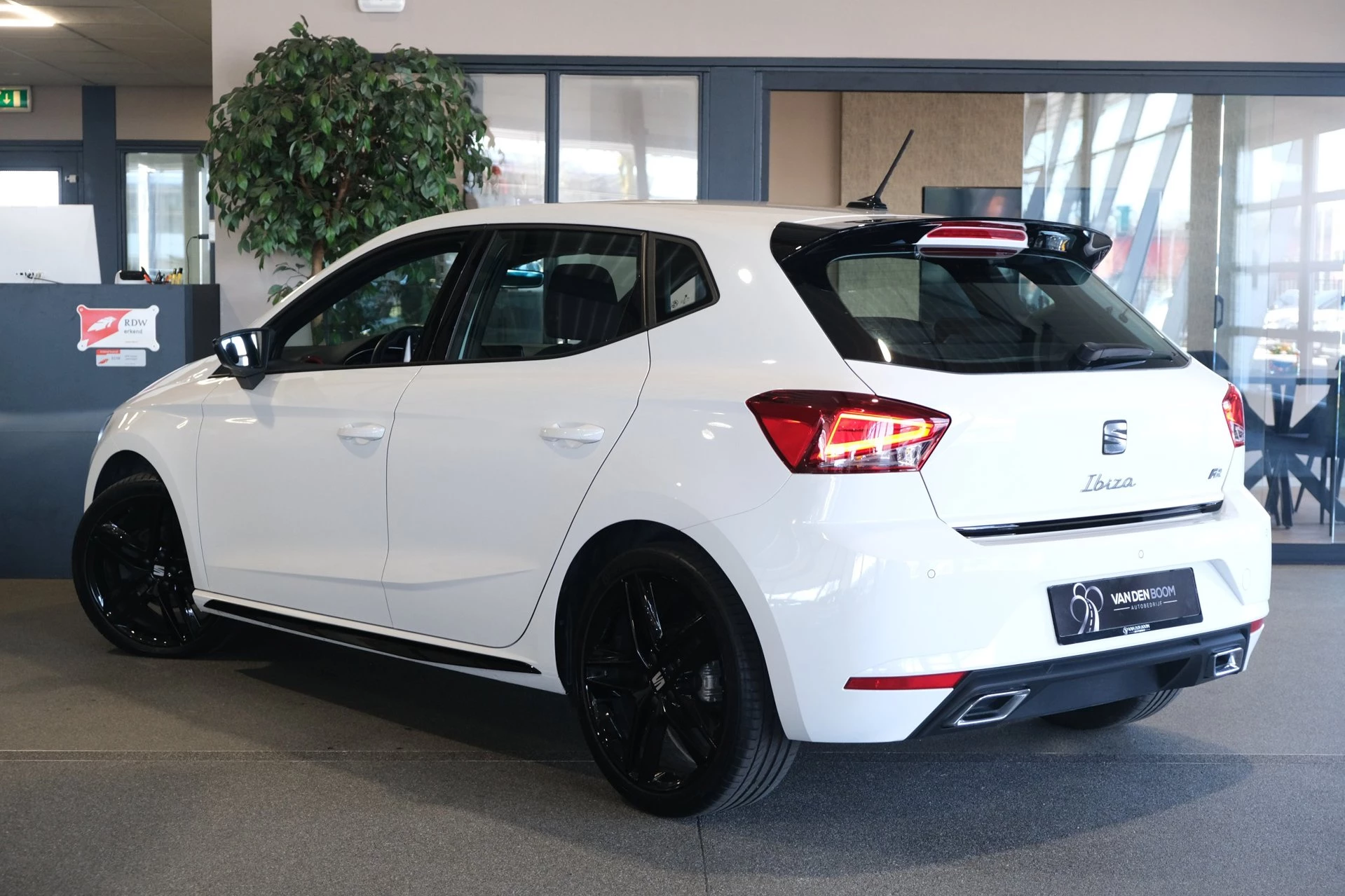 Hoofdafbeelding SEAT Ibiza