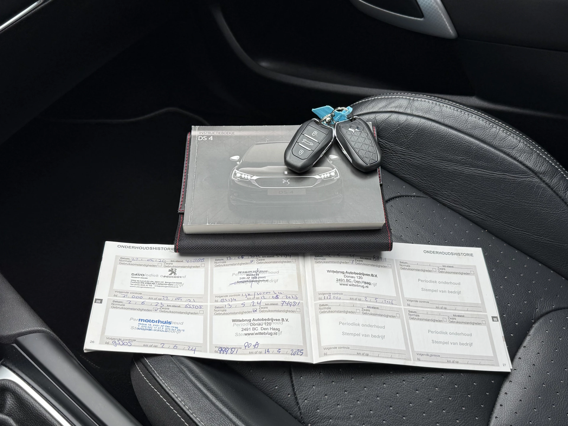 Hoofdafbeelding DS DS 4