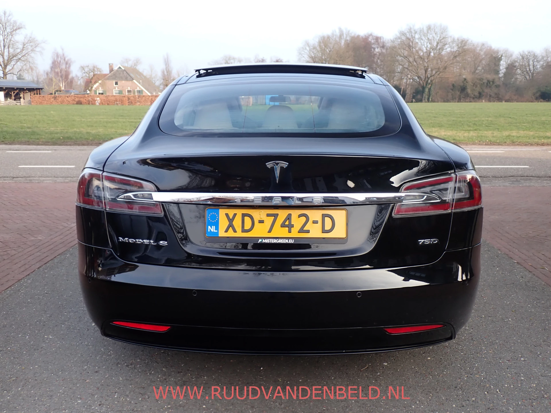 Hoofdafbeelding Tesla Model S
