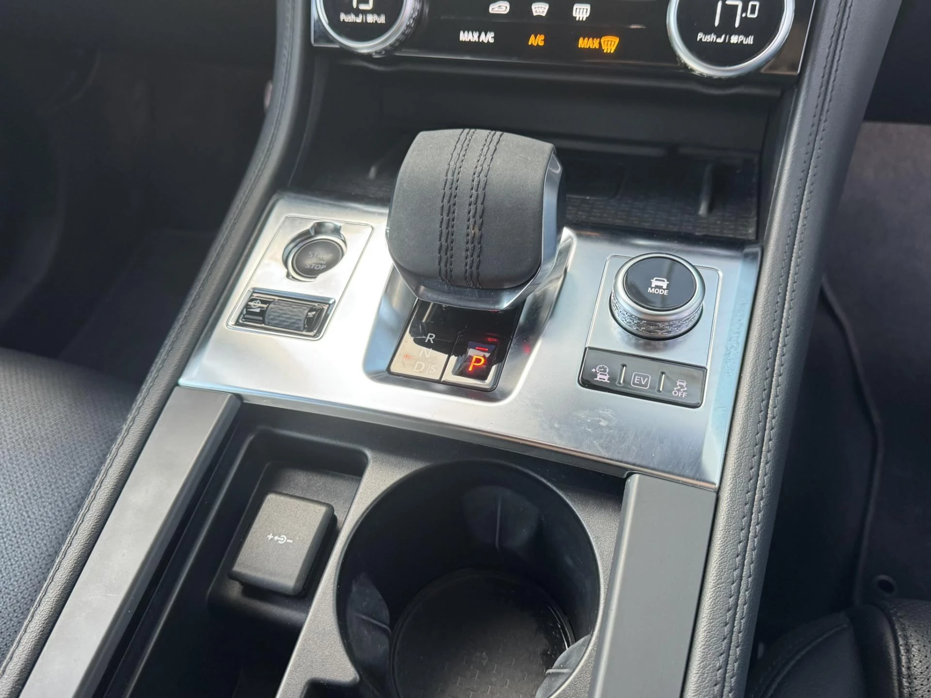 Hoofdafbeelding Jaguar F-PACE