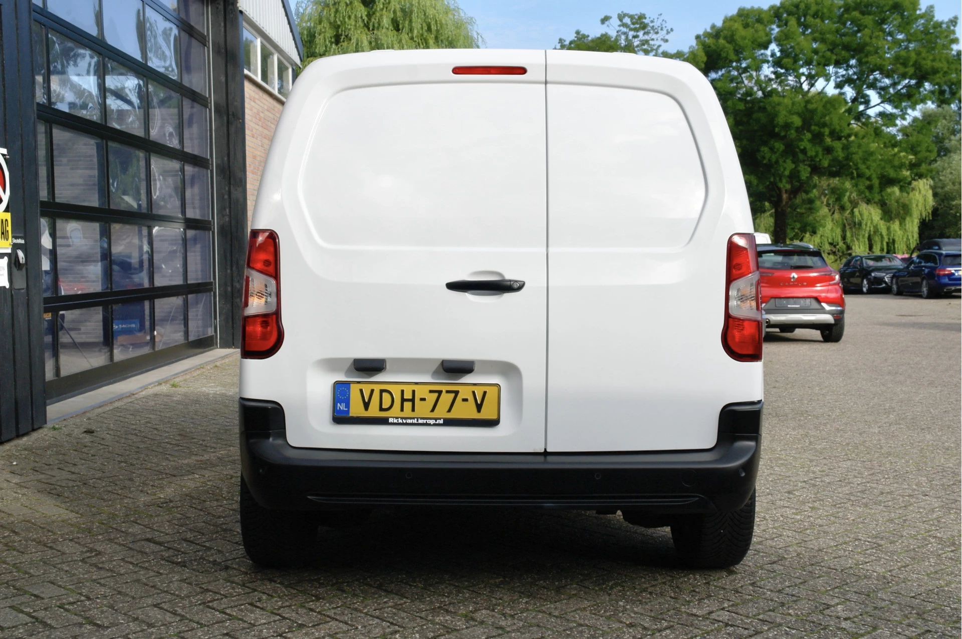 Hoofdafbeelding Peugeot Partner