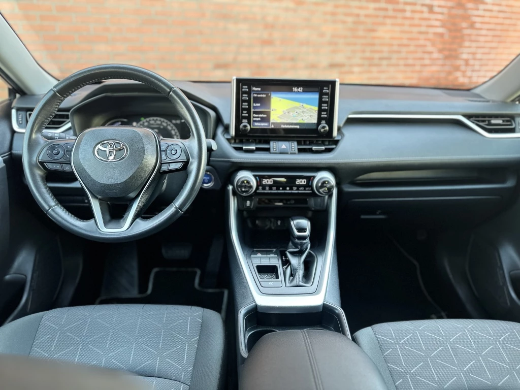 Hoofdafbeelding Toyota RAV4