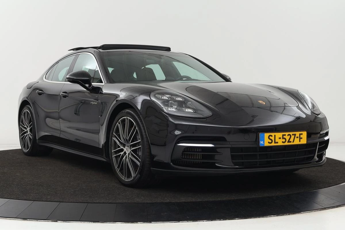 Hoofdafbeelding Porsche Panamera