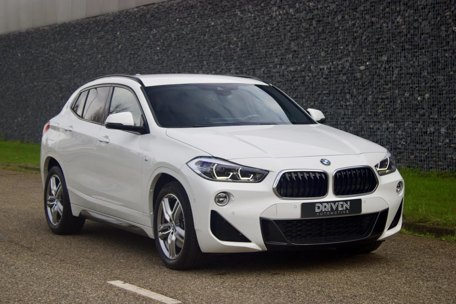 Hoofdafbeelding BMW X2
