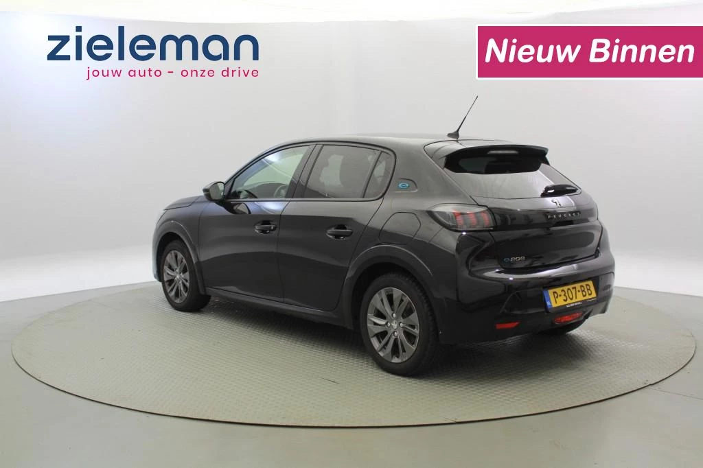 Hoofdafbeelding Peugeot e-208