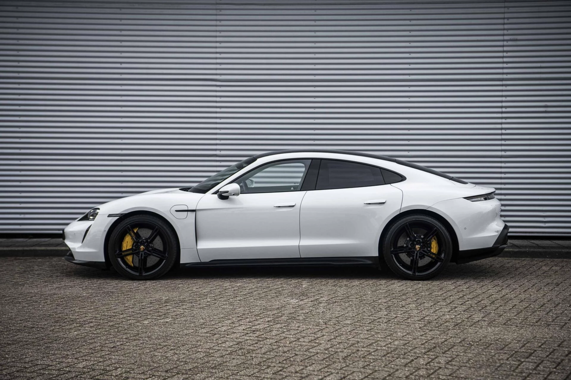 Hoofdafbeelding Porsche Taycan