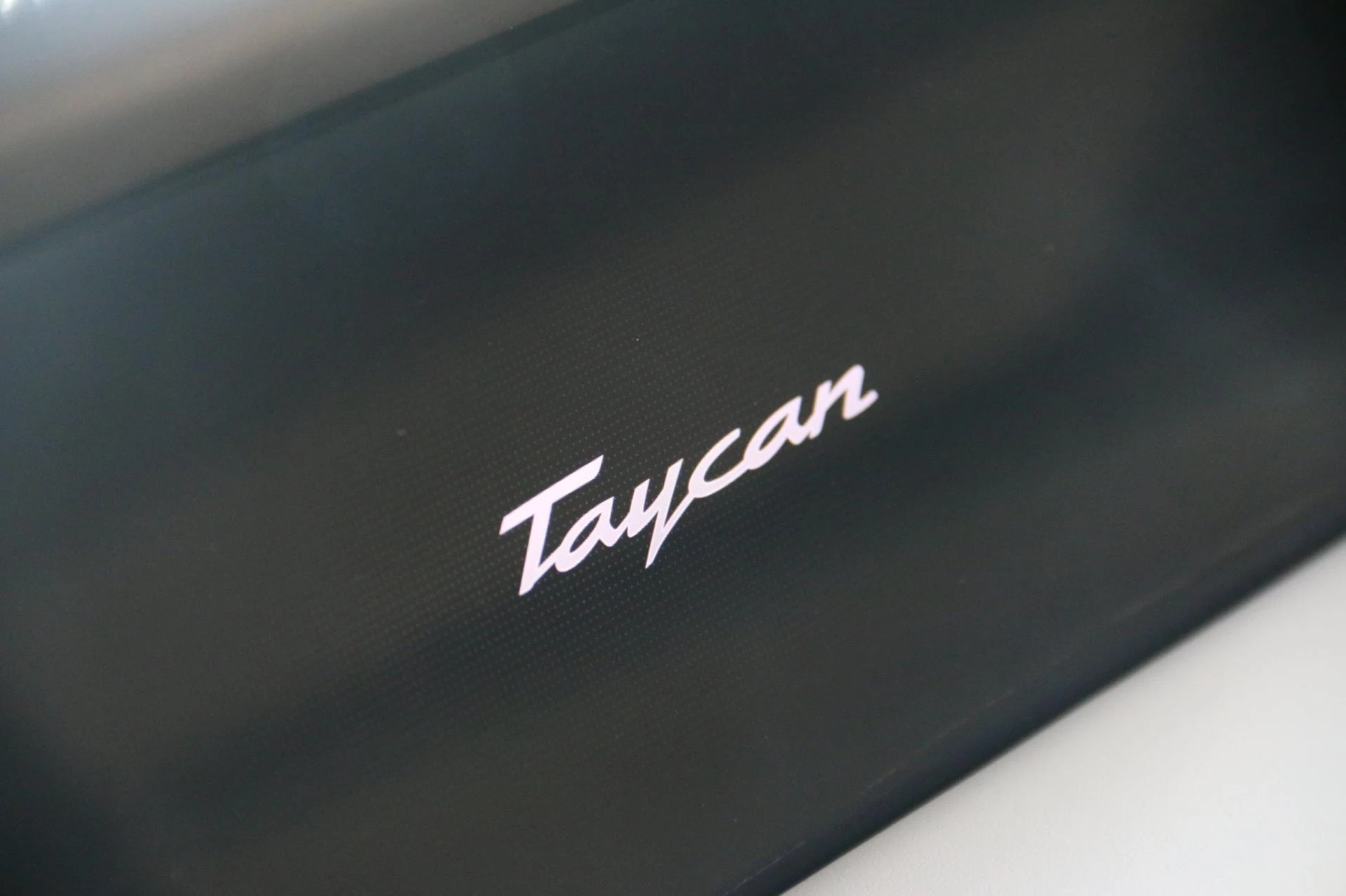 Hoofdafbeelding Porsche Taycan
