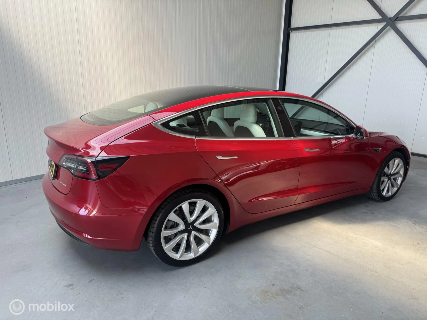 Hoofdafbeelding Tesla Model 3