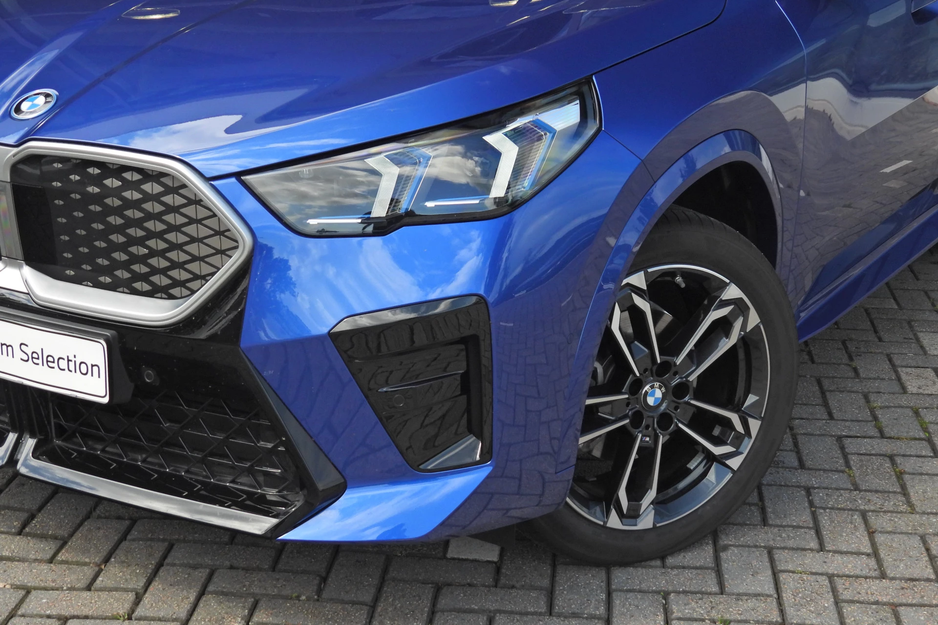 Hoofdafbeelding BMW iX2