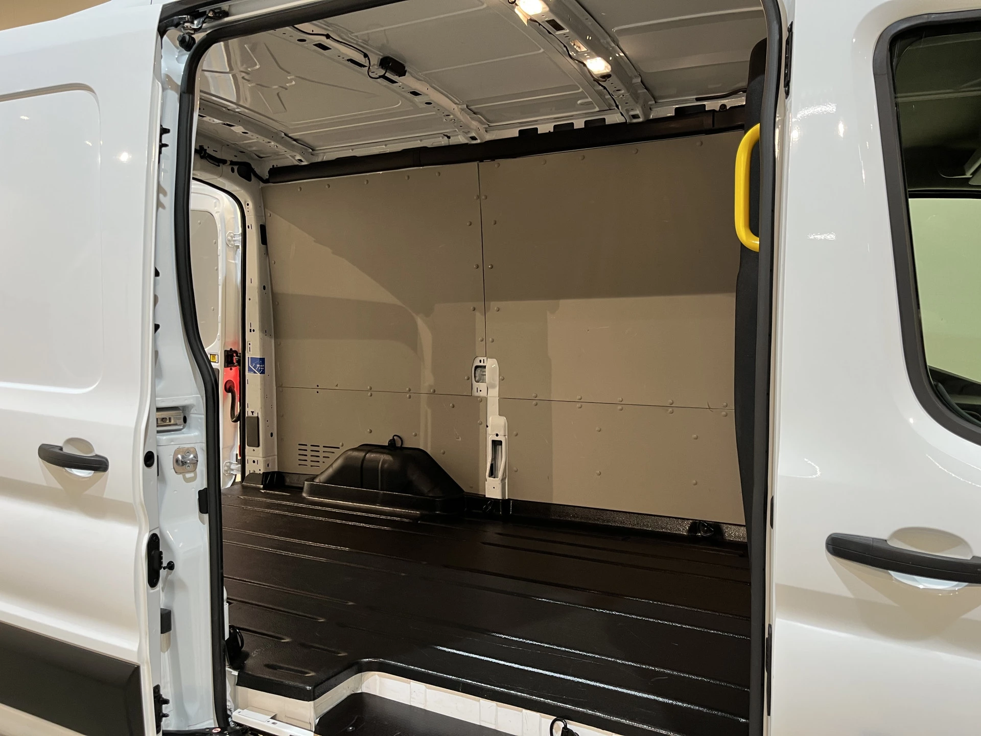 Hoofdafbeelding Ford E-Transit