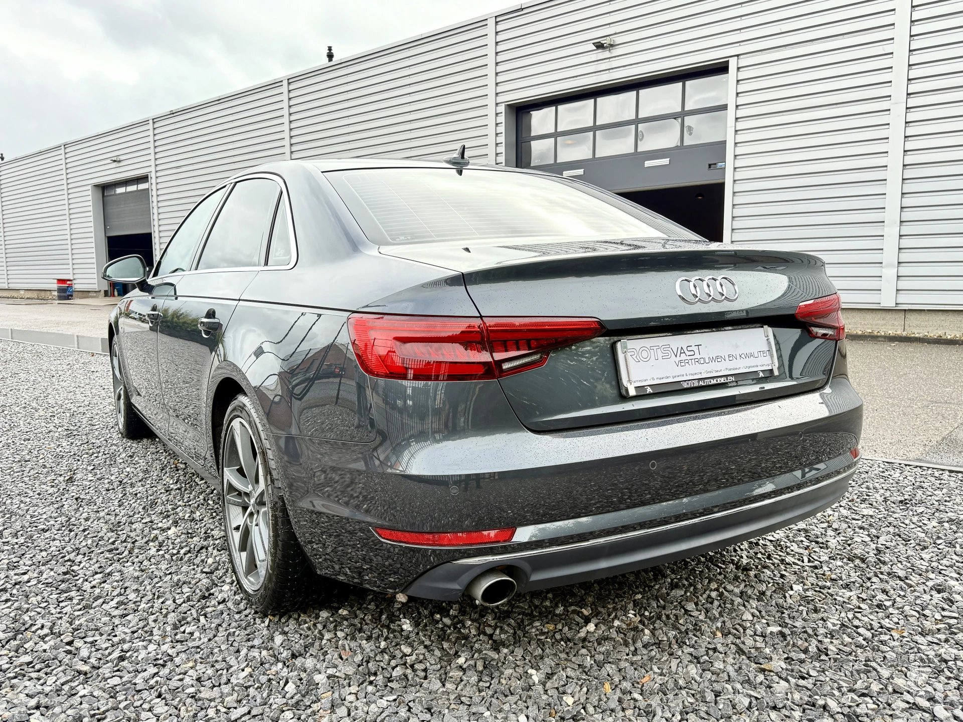 Hoofdafbeelding Audi A4