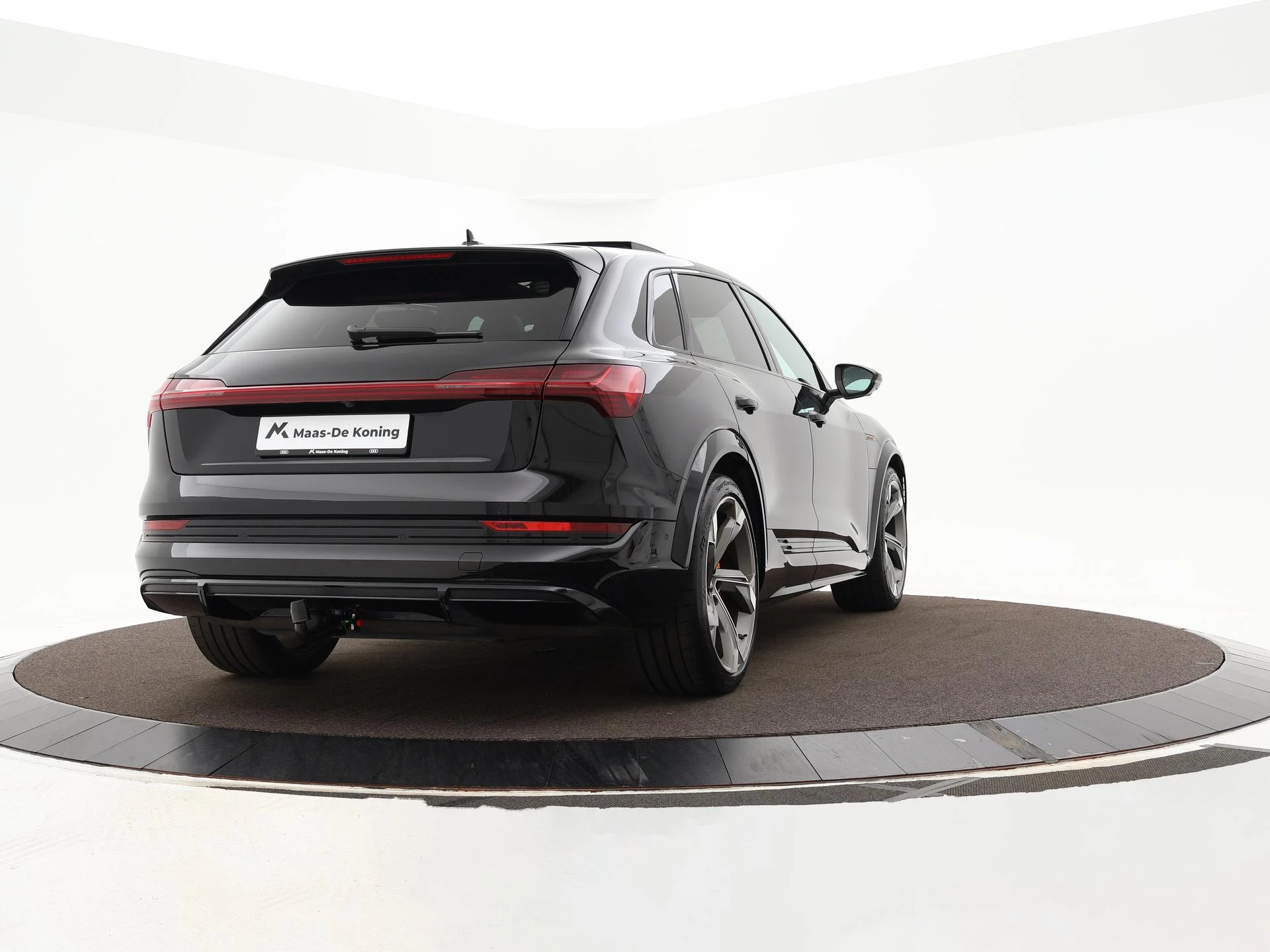 Hoofdafbeelding Audi e-tron