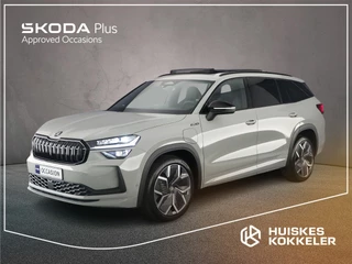 Skoda Kodiaq Sportline Business 1.5 TSI PHEV 204pk DSG Automaat Trekhaak, Panoramadak, Head up display, Adaptive cruise control, 360 camera, Achteruitrijcamera, Stuurwiel verwarmd