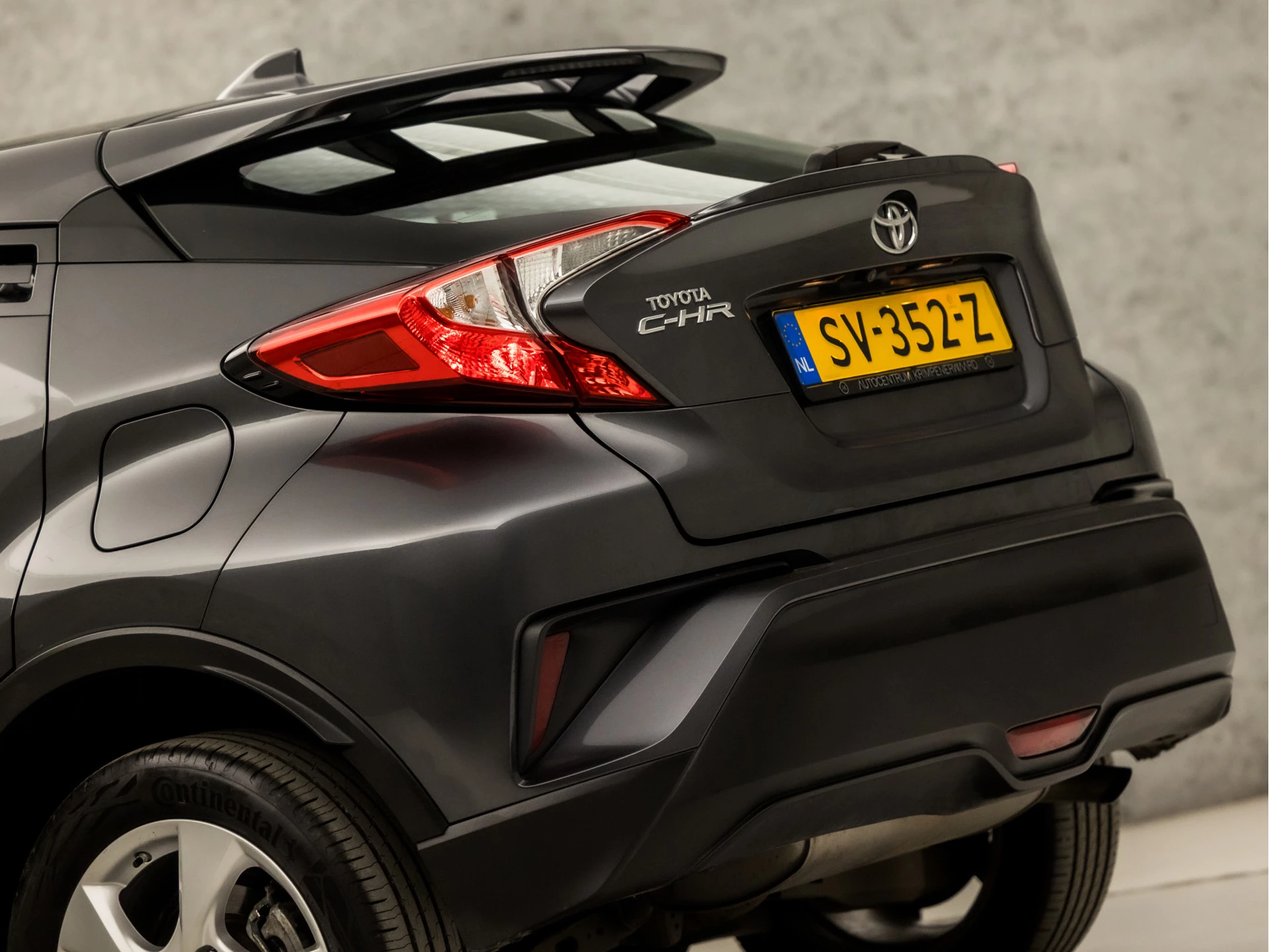 Hoofdafbeelding Toyota C-HR