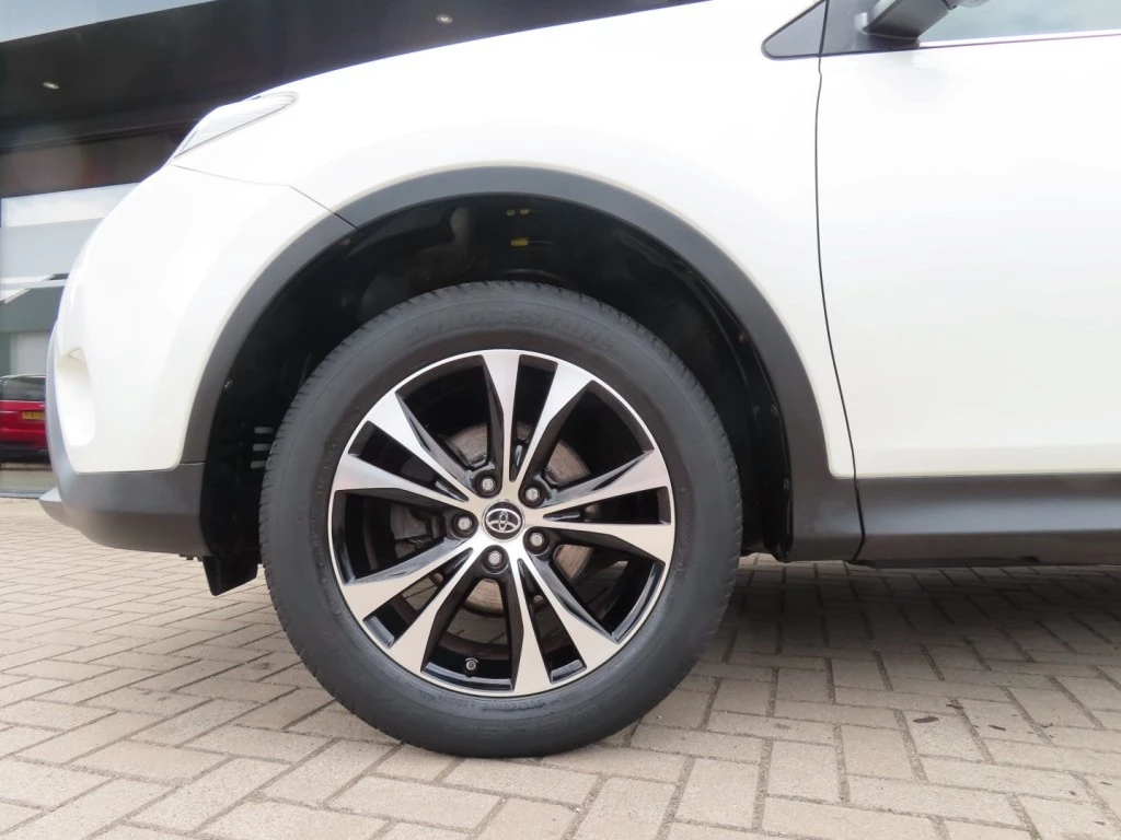 Hoofdafbeelding Toyota RAV4