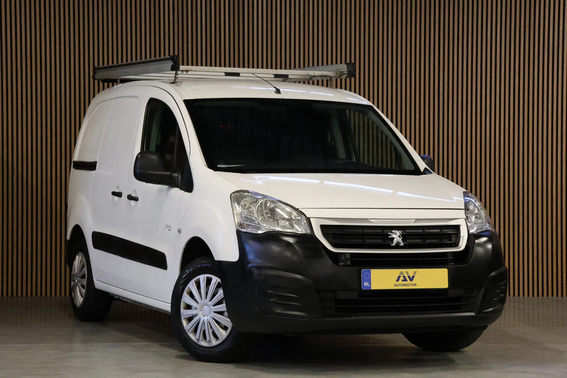 Hoofdafbeelding Peugeot Partner