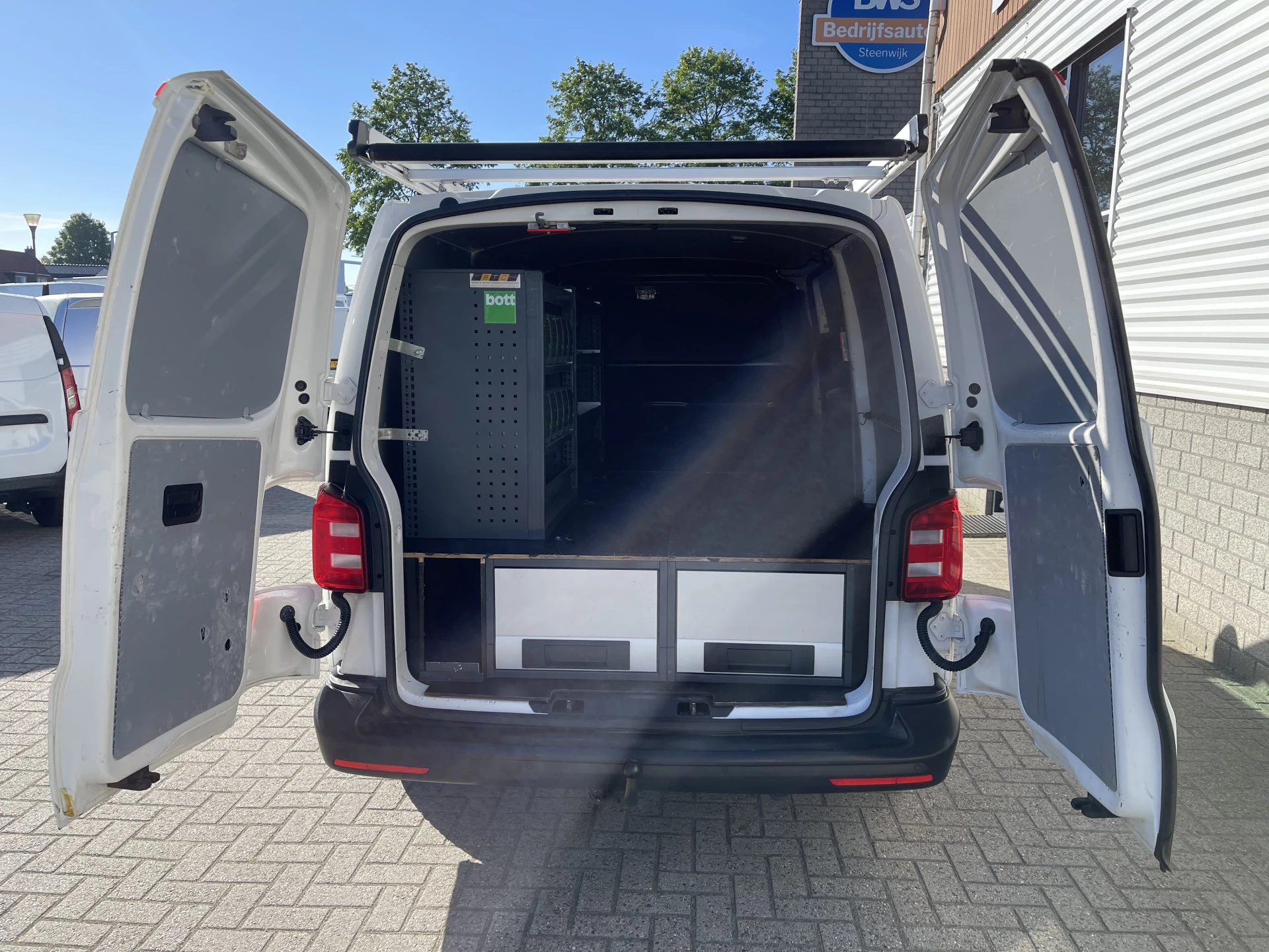 Hoofdafbeelding Volkswagen Transporter
