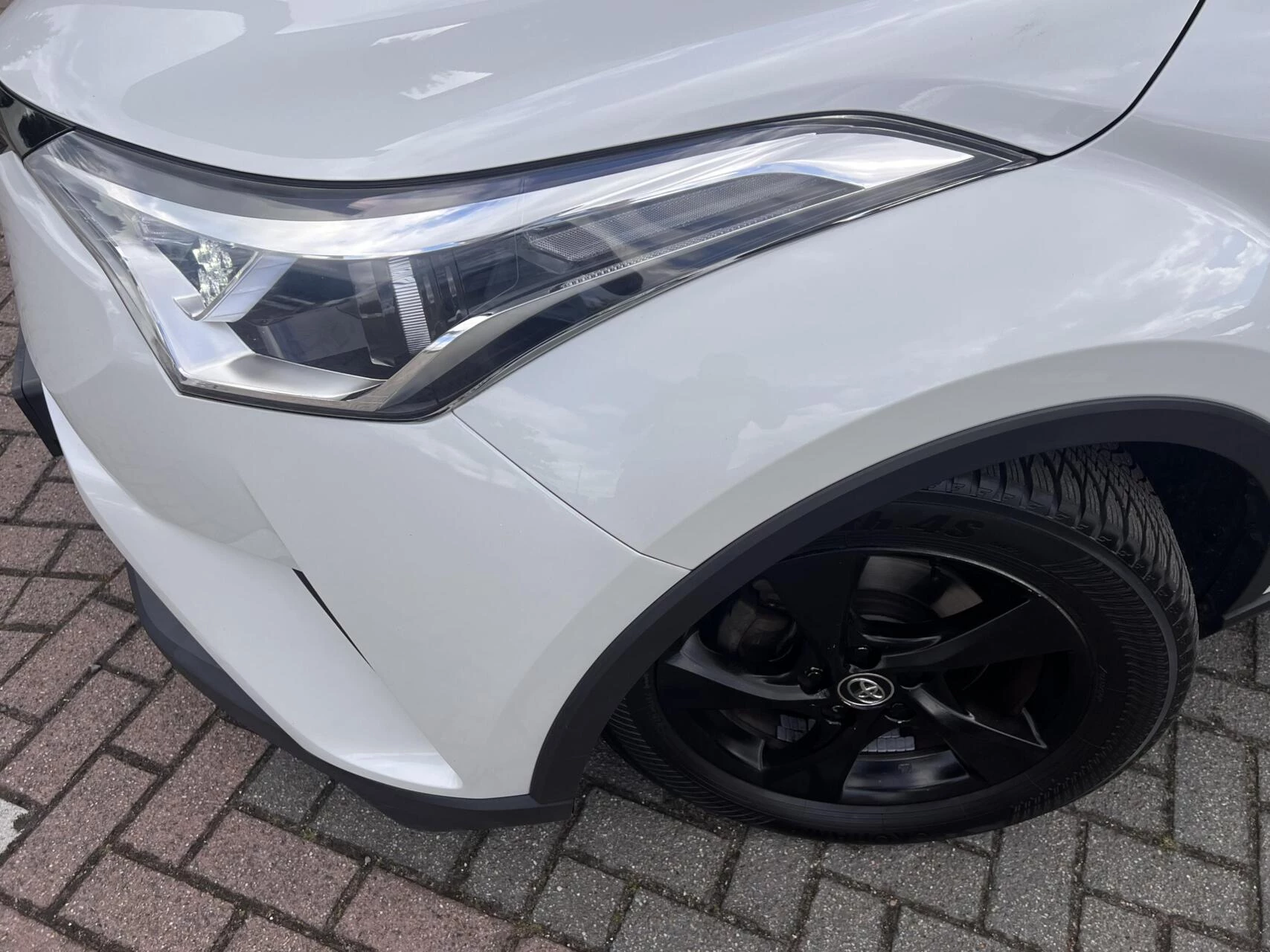Hoofdafbeelding Toyota C-HR