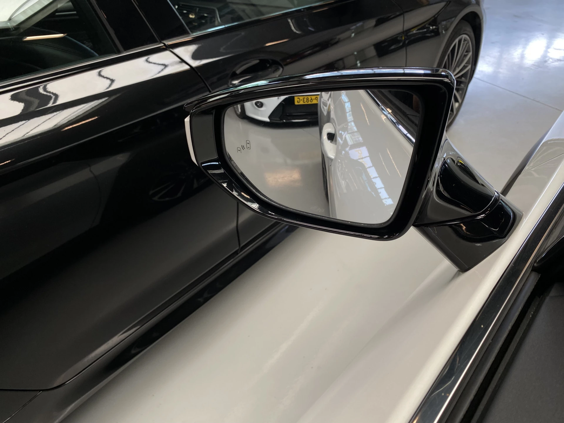 Hoofdafbeelding Lexus UX
