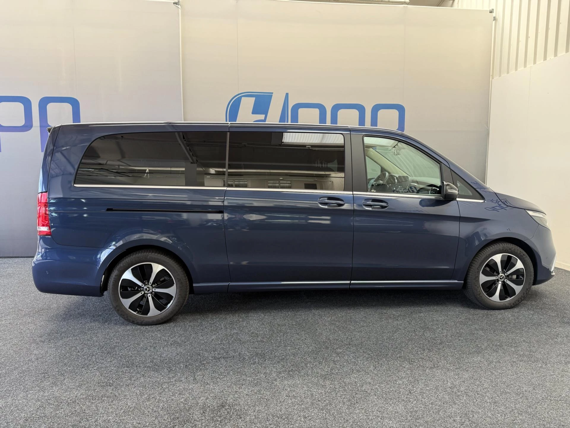 Hoofdafbeelding Mercedes-Benz EQV