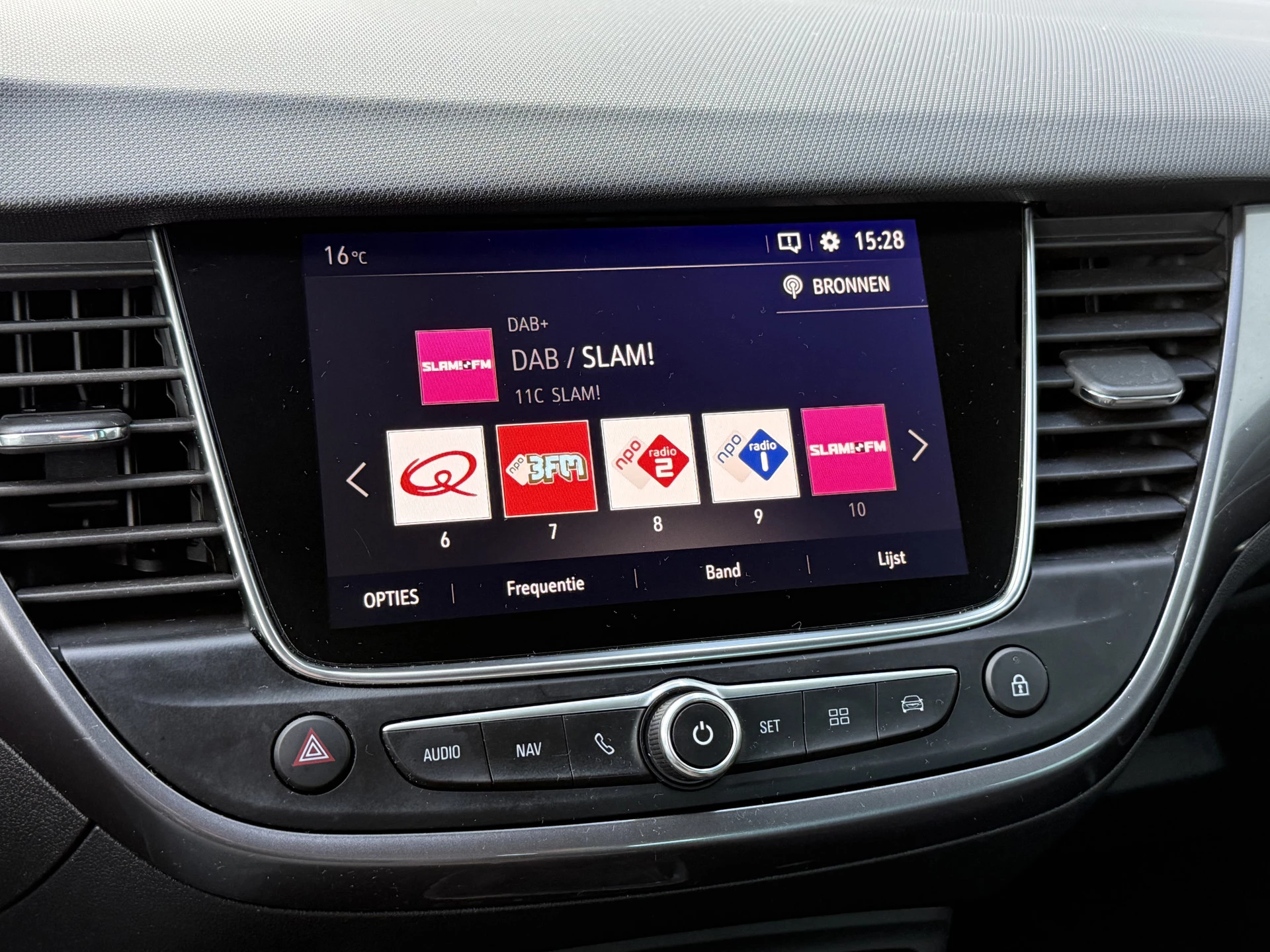 Hoofdafbeelding Opel Crossland X