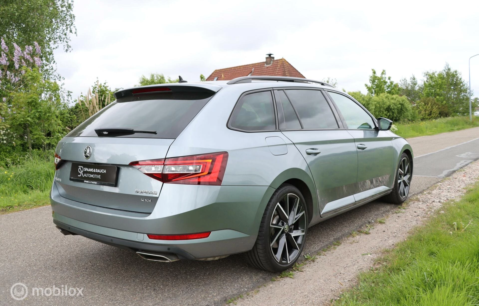 Hoofdafbeelding Škoda Superb