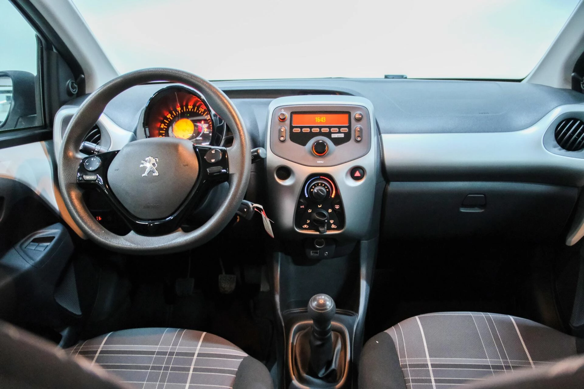 Hoofdafbeelding Peugeot 108