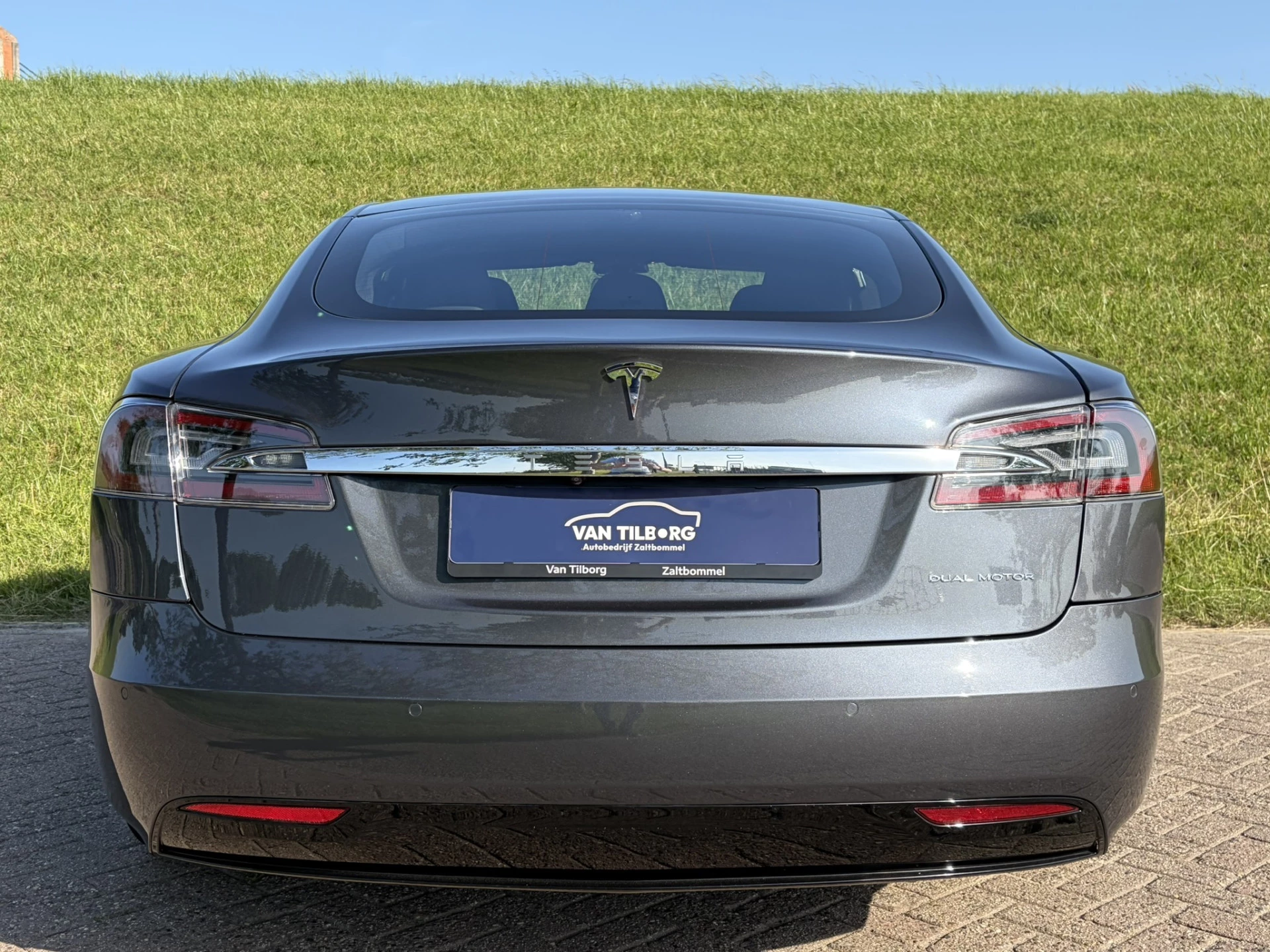 Hoofdafbeelding Tesla Model S