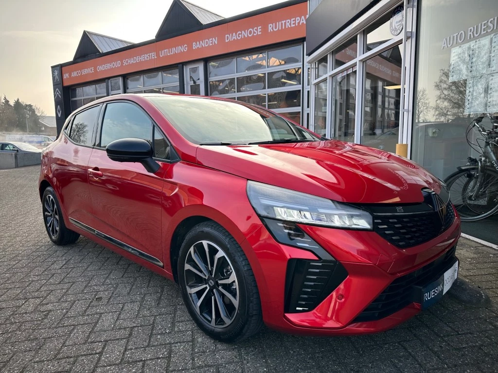 Hoofdafbeelding Renault Clio