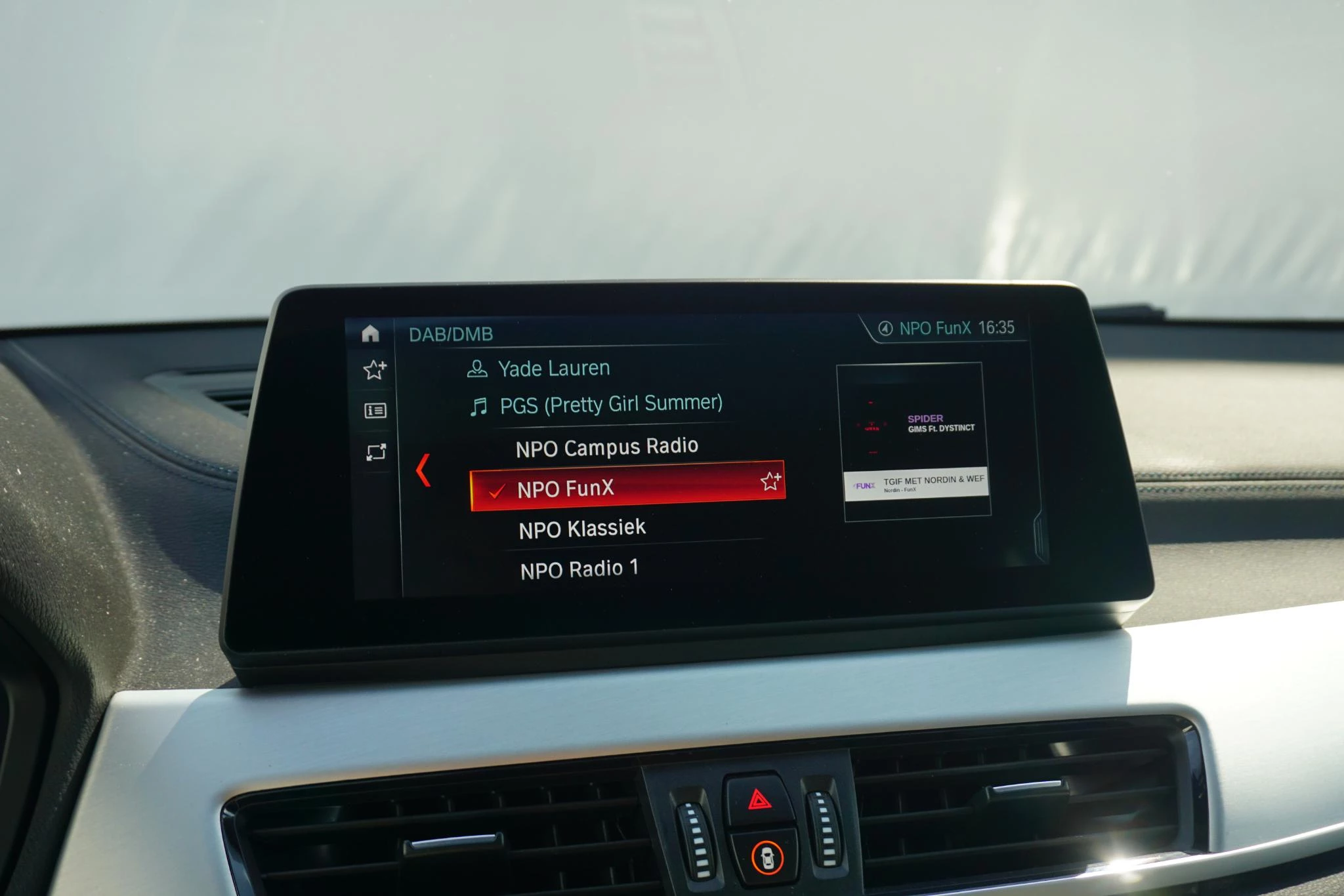 Hoofdafbeelding BMW X2